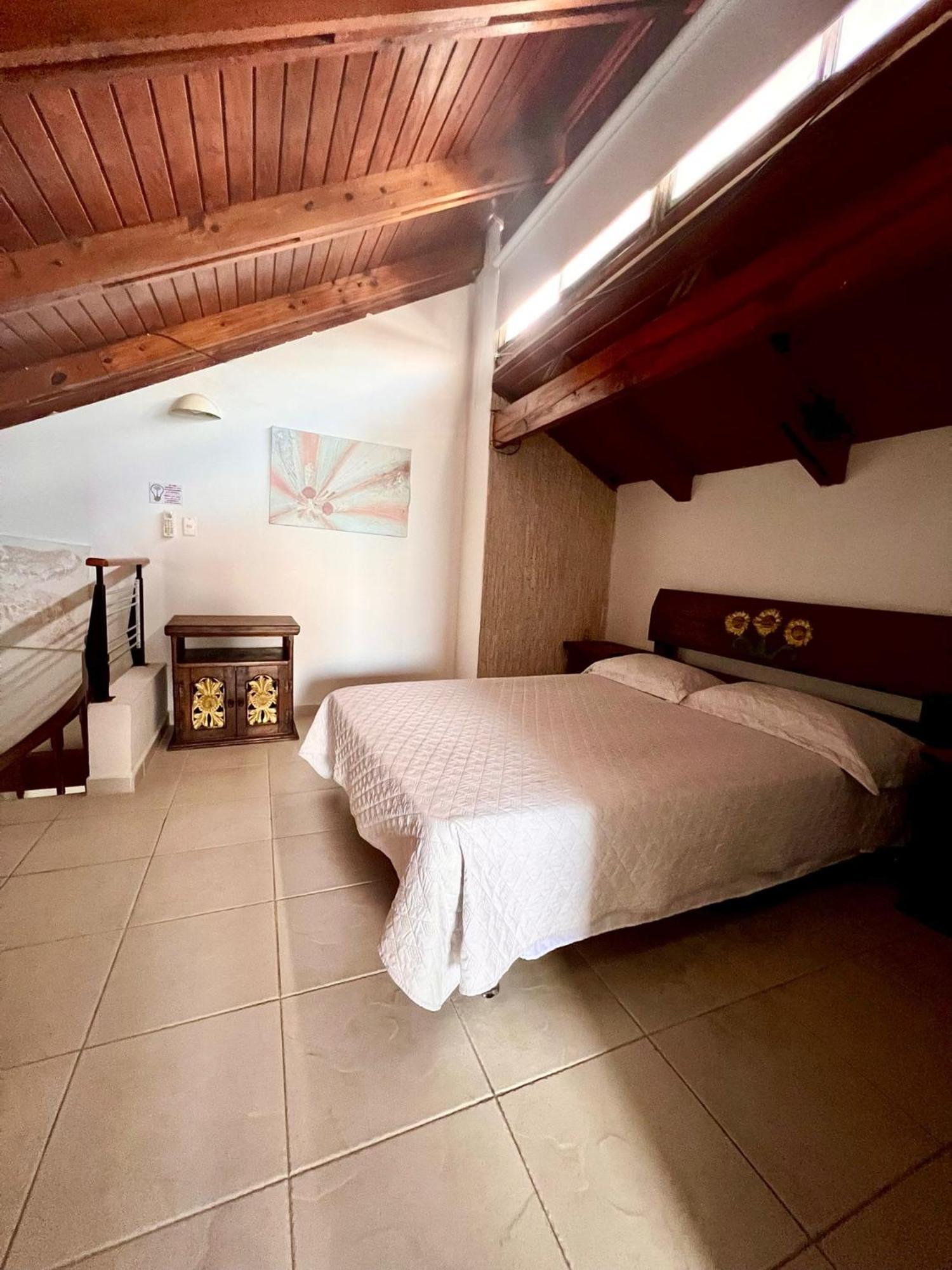 Penthouse Islas Apartment *